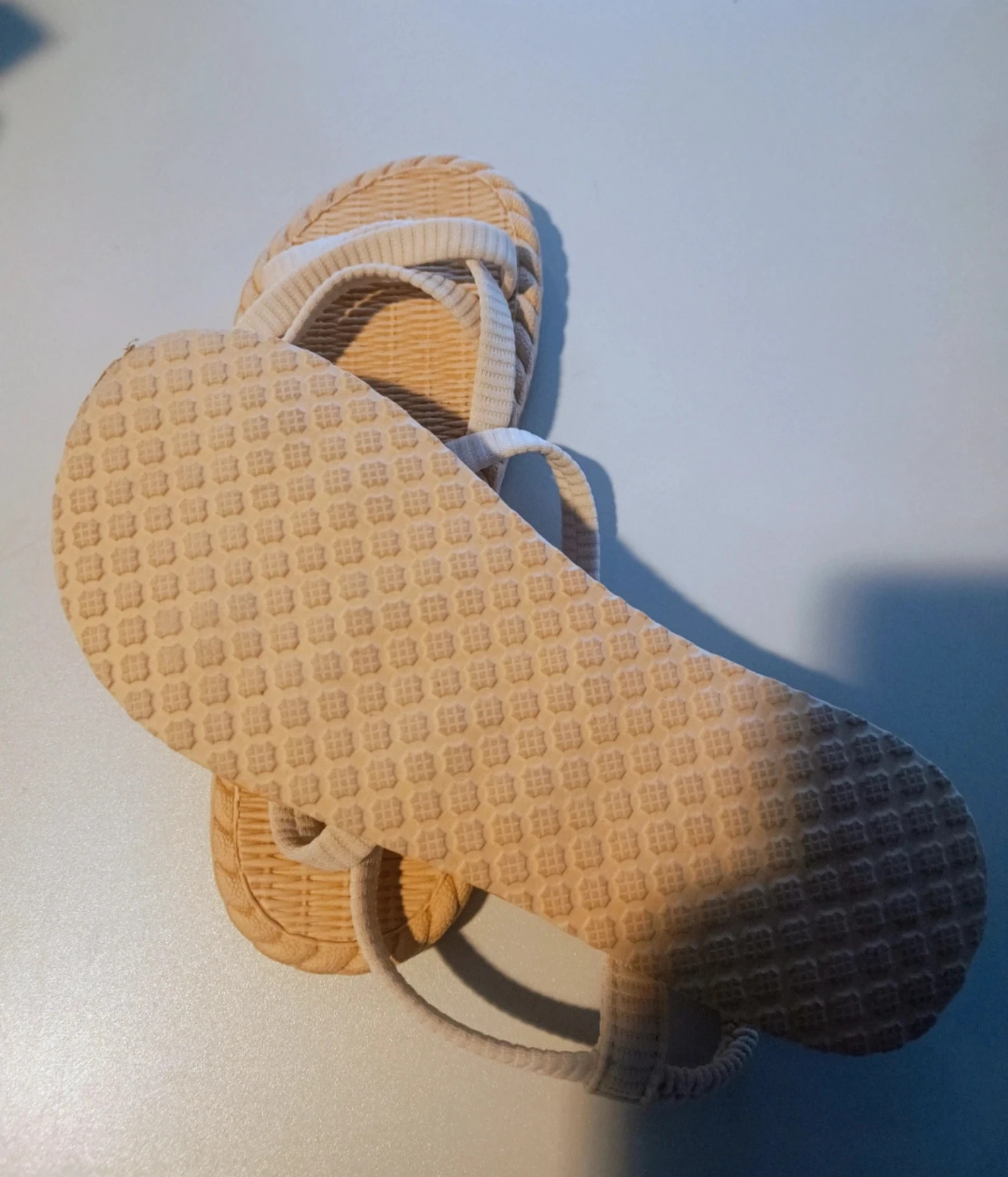 Sandalias planas beige – photo 3